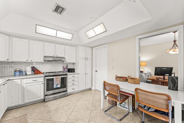 1270 SW 8th Street, Boca Raton, FL 33486