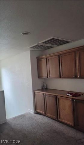 6425 EXTREME SHEAR Avenue 101, Henderson, NV 89011