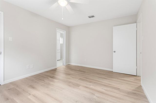 9211 Meaux Drive, Houston, TX 77031