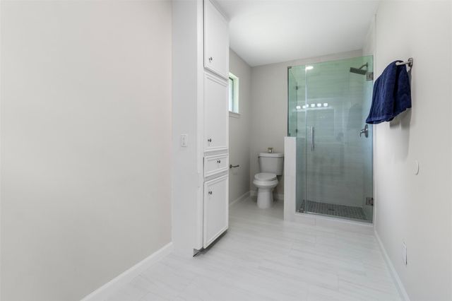 9211 Meaux Drive, Houston, TX 77031