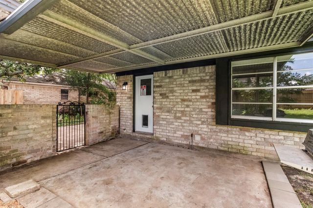 9211 Meaux Drive, Houston, TX 77031
