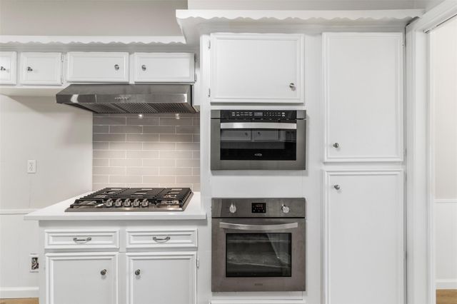 9211 Meaux Drive, Houston, TX 77031