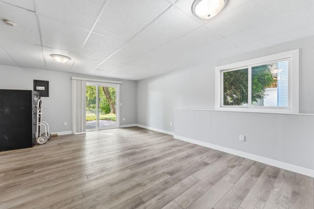 10920 Xeon Street NW, Coon Rapids, MN 55433