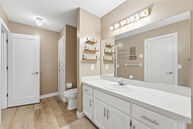 10920 Xeon Street NW, Coon Rapids, MN 55433