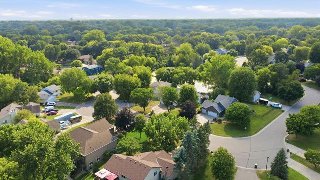 10920 Xeon Street NW, Coon Rapids, MN 55433
