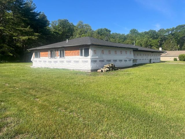 5 Richard Rd, Hingham, MA 02043