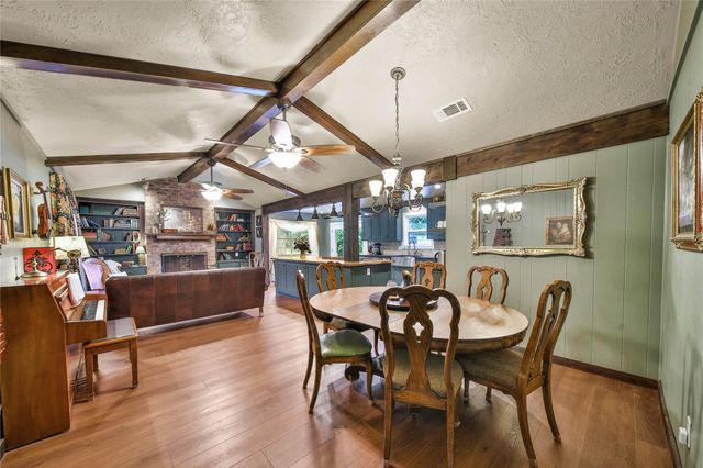 51 Corrigan Avenue, Shepherd, TX 77371