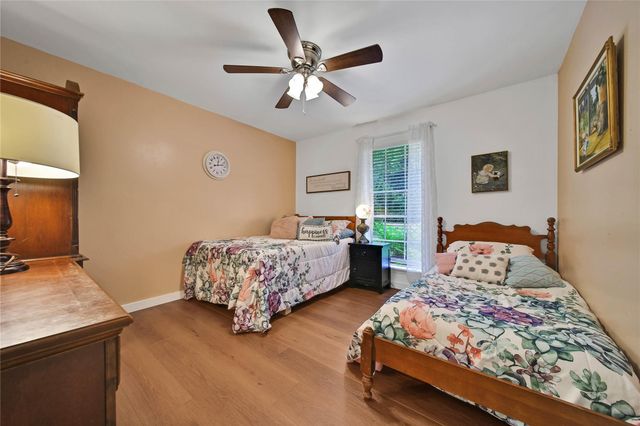 51 Corrigan Avenue, Shepherd, TX 77371