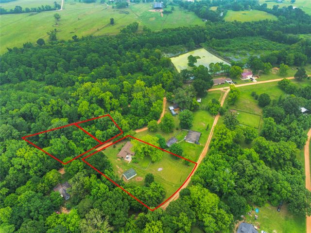 51 Corrigan Avenue, Shepherd, TX 77371