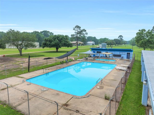 51 Corrigan Avenue, Shepherd, TX 77371