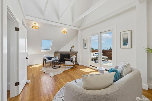 245 Harkness Avenue, San Francisco, CA 94134