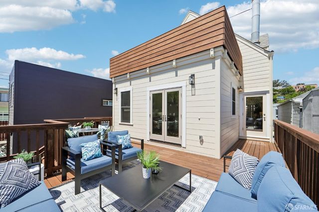 245 Harkness Avenue, San Francisco, CA 94134