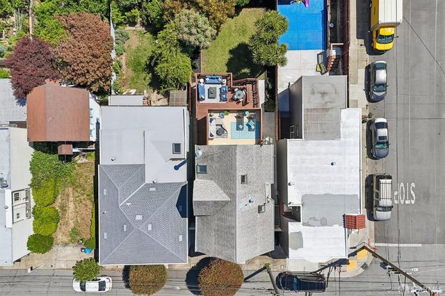 245 Harkness Avenue, San Francisco, CA 94134