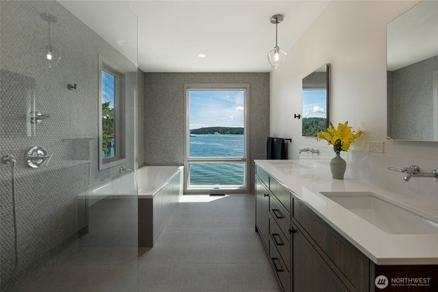 8256 Orcas Road, Orcas Island, WA 98245