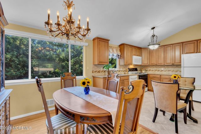 1069 Fairview Drive, Toms River, NJ 08753