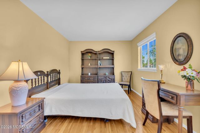 1069 Fairview Drive, Toms River, NJ 08753