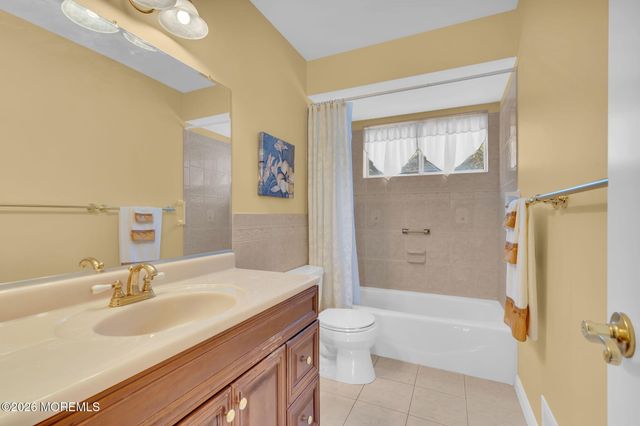 1069 Fairview Drive, Toms River, NJ 08753