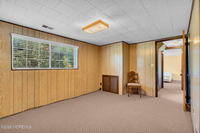 1069 Fairview Drive, Toms River, NJ 08753