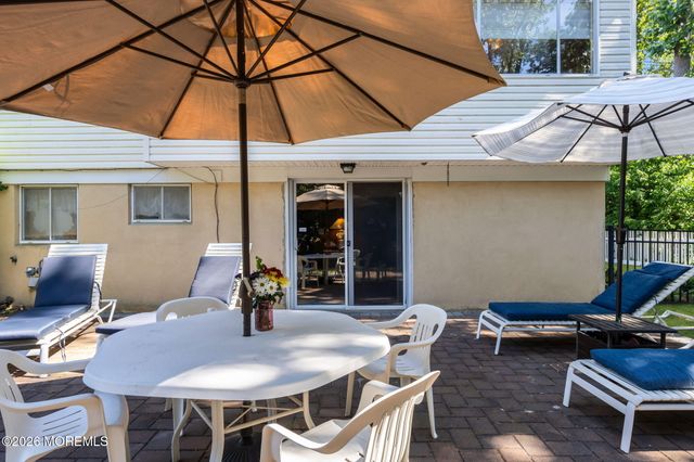 1069 Fairview Drive, Toms River, NJ 08753