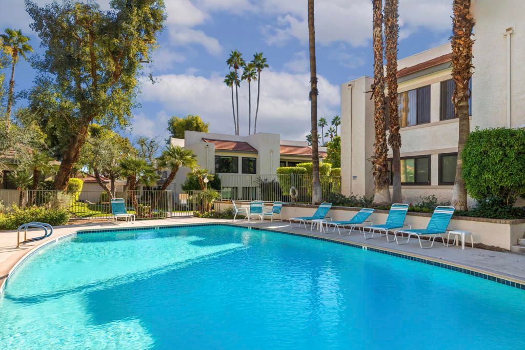 Image 19 of property listing at 1725 N Via Miraleste 2121, Palm Springs, CA 92262