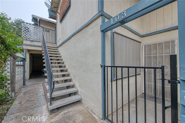 541 W Ashlan, Clovis, CA 93612