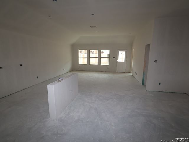 1156 Limestone Ridge, Seguin, TX 78155