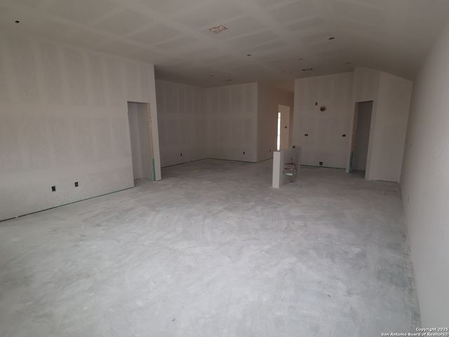 1156 Limestone Ridge, Seguin, TX 78155