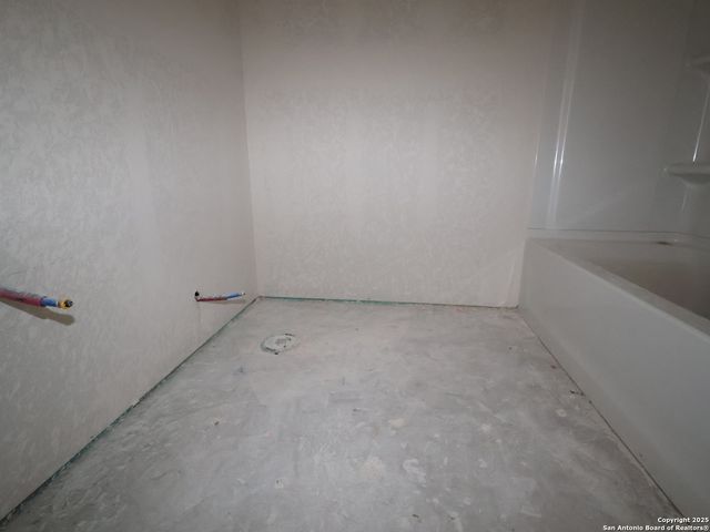 1156 Limestone Ridge, Seguin, TX 78155