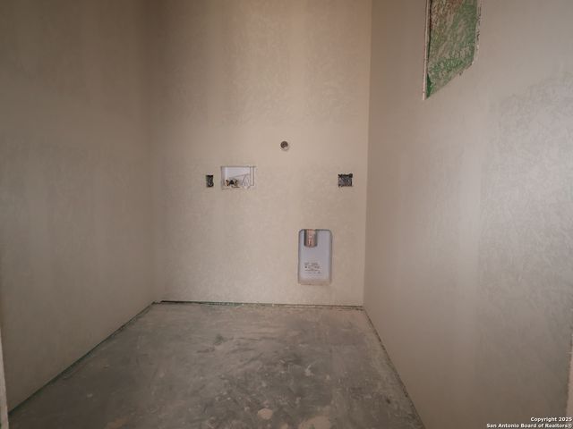 1156 Limestone Ridge, Seguin, TX 78155