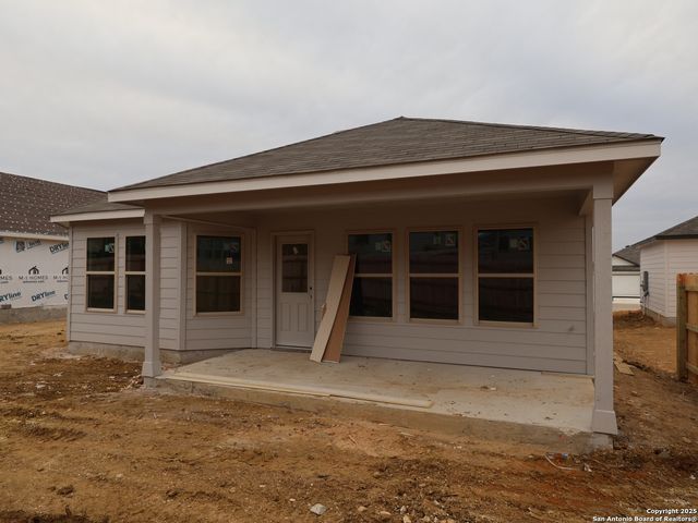 1156 Limestone Ridge, Seguin, TX 78155