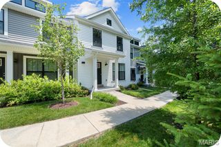 618 Maple Forest, St Louis, MO 63122