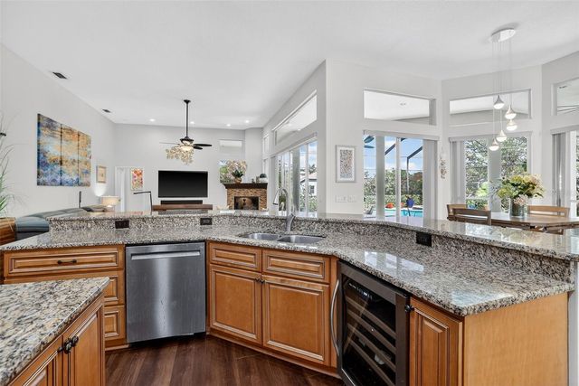 5909 SKIMMER POINT BOULEVARD S, Gulfport, FL 33707