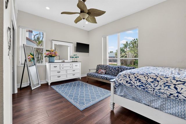 5909 SKIMMER POINT BOULEVARD S, Gulfport, FL 33707
