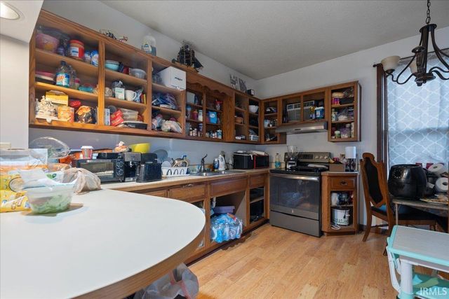 1018 Bell Avenue, New Haven, IN 46774