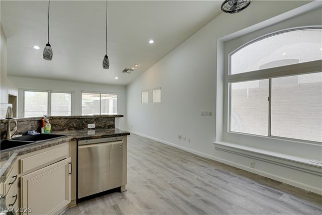 1030 Kings View Court, Henderson, NV 89002