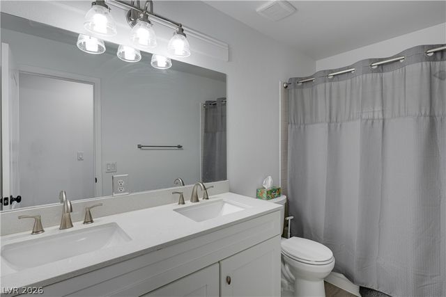 1030 Kings View Court, Henderson, NV 89002