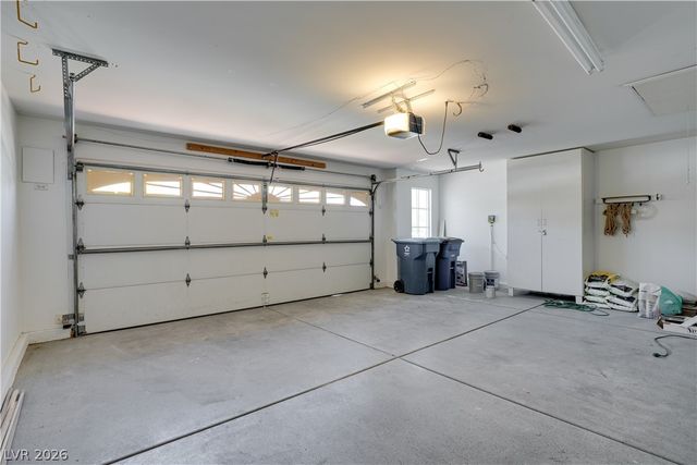 1030 Kings View Court, Henderson, NV 89002