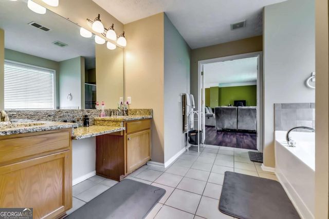 3710 Burling Ridge, Lithonia, GA 30038