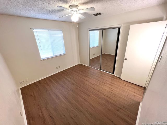 8911 AMBER DUSK, San Antonio, TX 78250