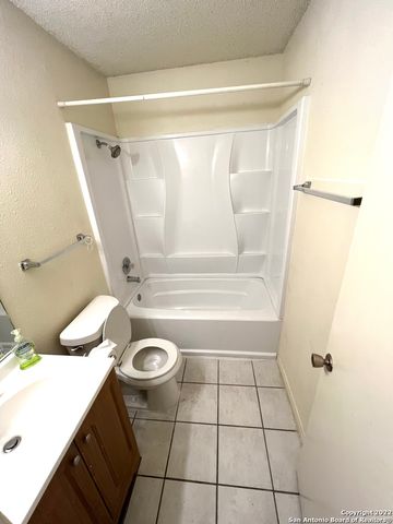 8911 AMBER DUSK, San Antonio, TX 78250