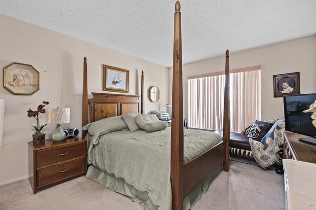 4174 Inverrary Drive 413, Lauderhill, FL 33319