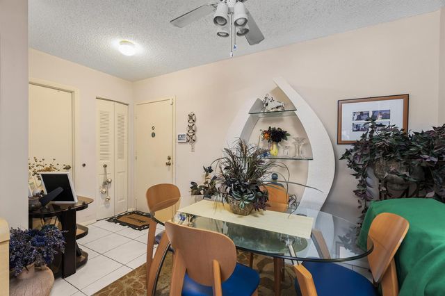 4174 Inverrary Drive 413, Lauderhill, FL 33319