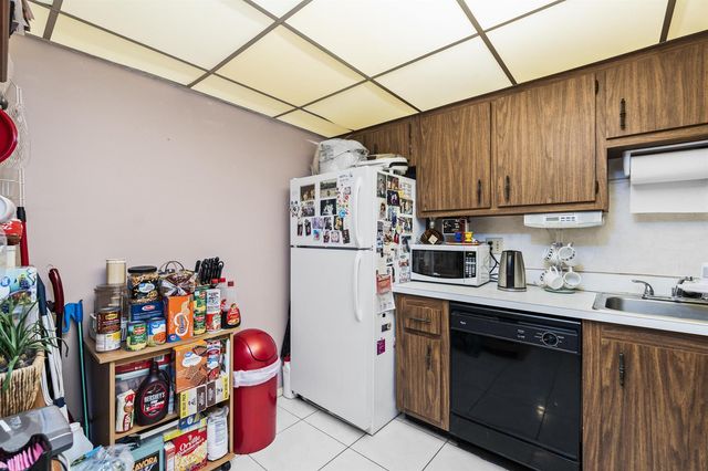 4174 Inverrary Drive 413, Lauderhill, FL 33319