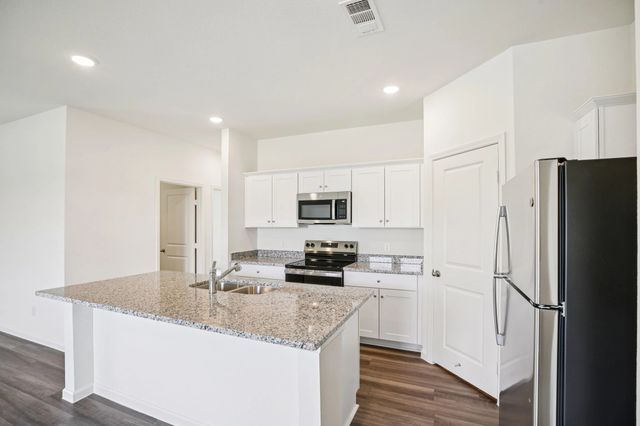 2249 Rambler Drive, Ponder, TX 76259