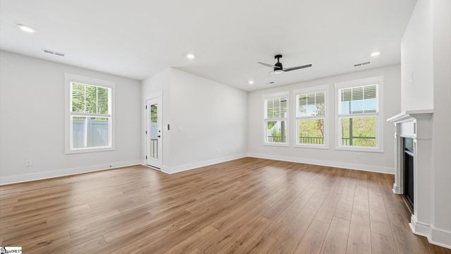 916 Hancy Court, Woodruff, SC 29388