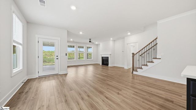 916 Hancy Court, Woodruff, SC 29388