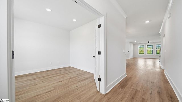 916 Hancy Court, Woodruff, SC 29388