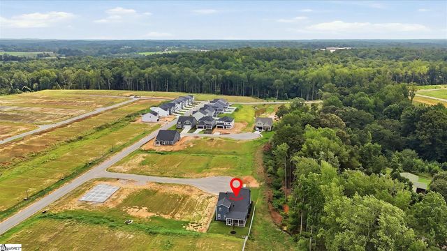 916 Hancy Court, Woodruff, SC 29388