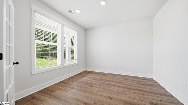 916 Hancy Court, Woodruff, SC 29388