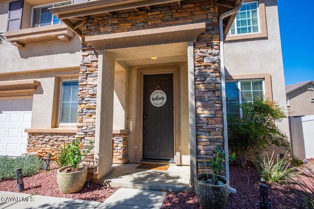 2415 Foxtail Drive, Palmdale, CA 93551